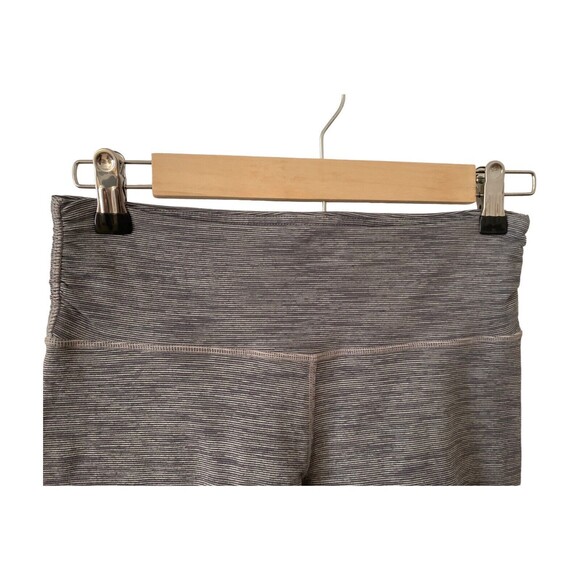 LULULEMON Midrise Ruched Waist Cropped Legging Keyhole Leg Gray Mini Stripe Sz 6 - Picture 2 of 11